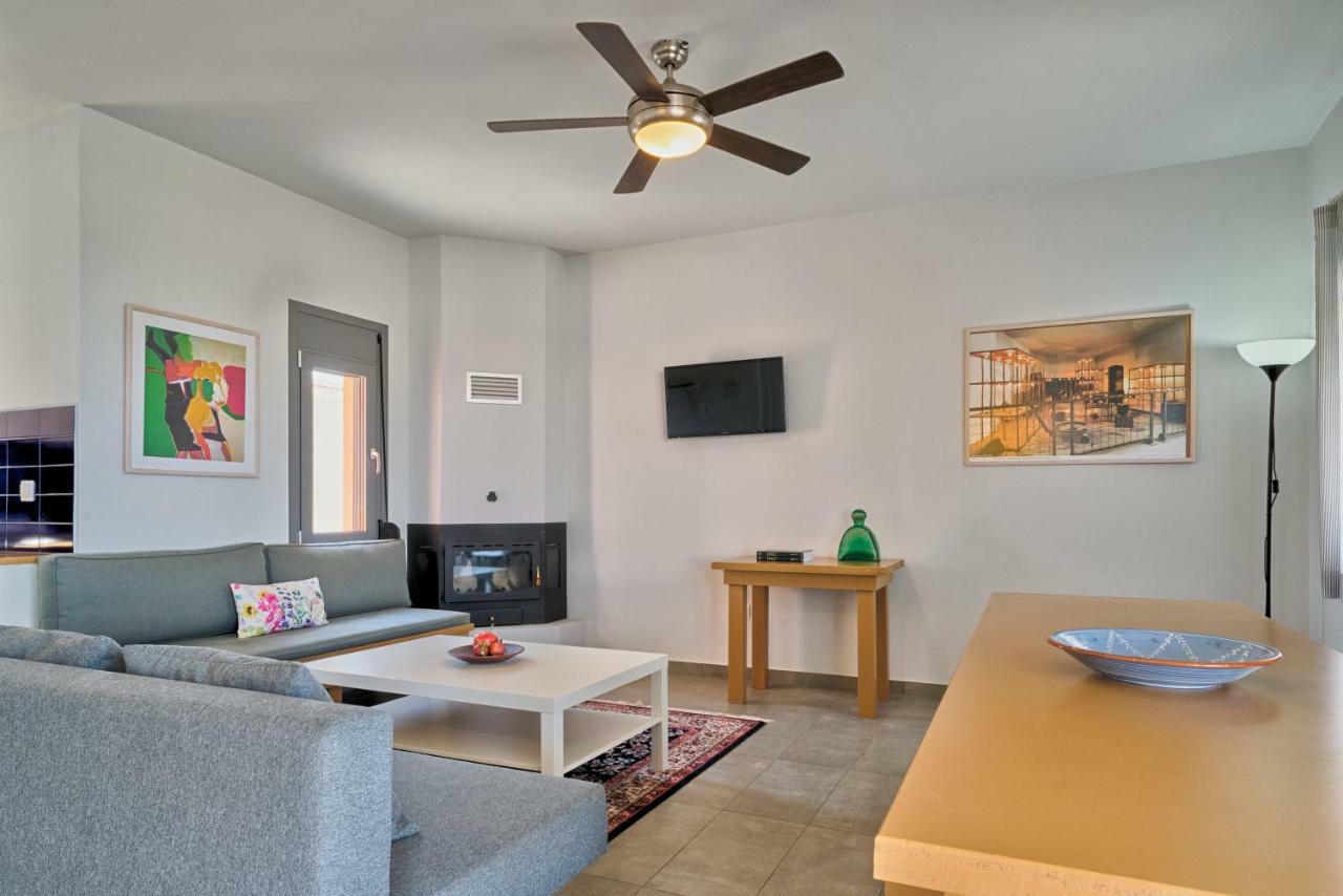 Aegina Bed & Culture Apartment Ngoại thất bức ảnh